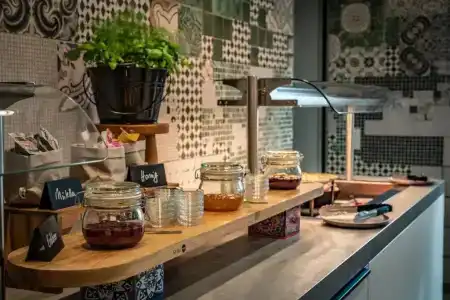 Loginn Stuttgart Zuffenhausen - 20