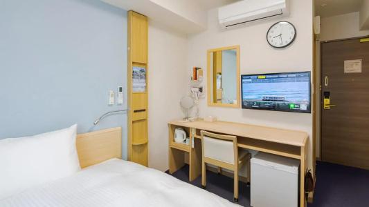Toyoko Inn Kagoshima chuo eki Higashi guchi - 31