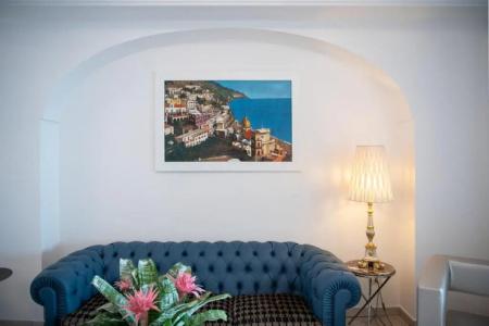 Eden Roc Suites - 325