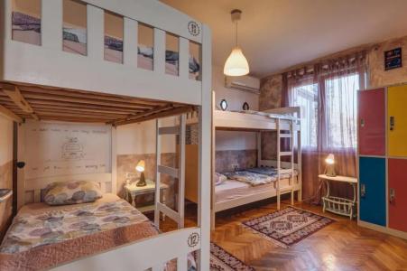 Hostel Q - 28
