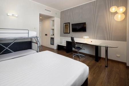 Holiday Inn Genoa City, An Ihg - 4