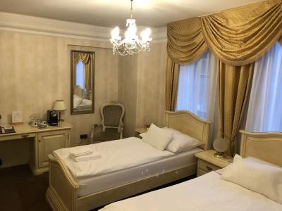 Chateau Cihelny - 47
