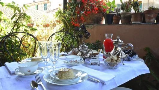 La Terrazza dei Pelargoni B&B - 2