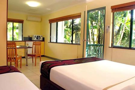 Bay Village Tropical Retreat & - 91