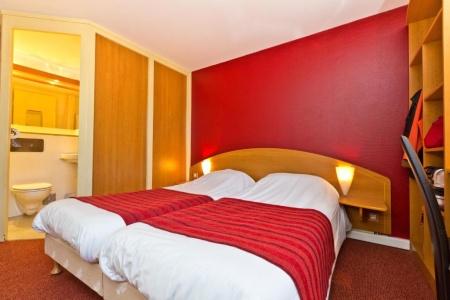 Prest'Hôtel Epinal - 42