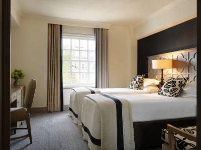 The Bloomsbury - 23