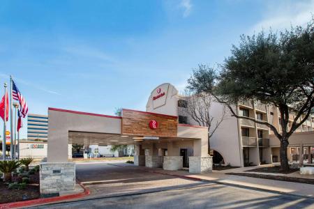 Ramada by Wyndham Austin South - 22