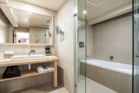 Crowne Plaza Lasseters, An Ihg - 144
