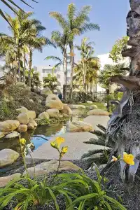 Ventura Beach Marriott - 10