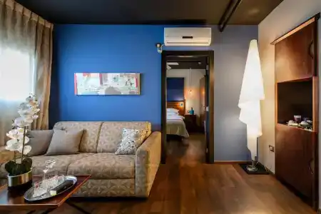 Port And Blue Tlv Boutique Suites - 29