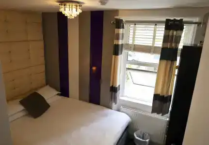 Brighton Inn Boutique Guest Accommodation - 2