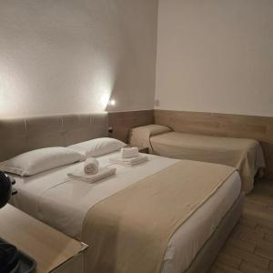 Ideal Boutique - 32