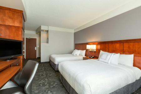 Courtyard by Marriott Houston Galleria - 2