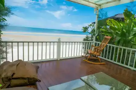 Green Gallery Beach Boutique - 106