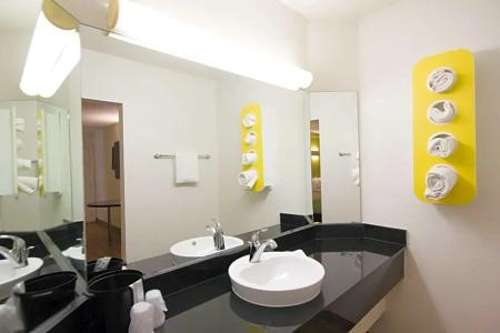 6-Austin, TX - Midtown - 34