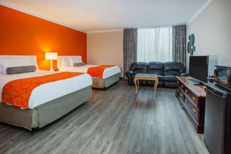 Howard Johnson Plaza by Wyndham - 45