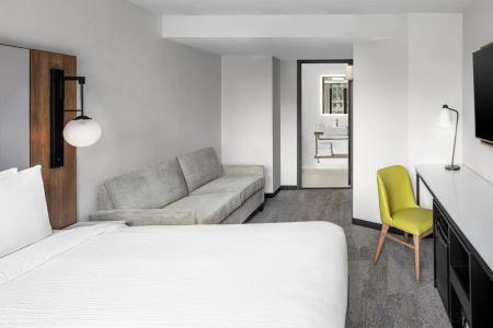 SpringHill Suites by Marriott New York Manhattan/Times Square South - 34