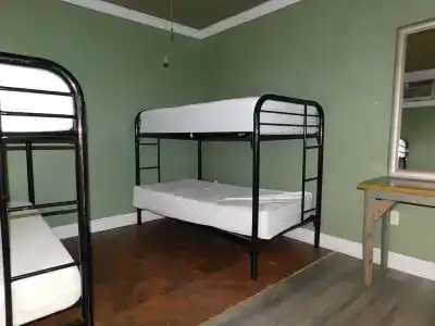 India House - 2