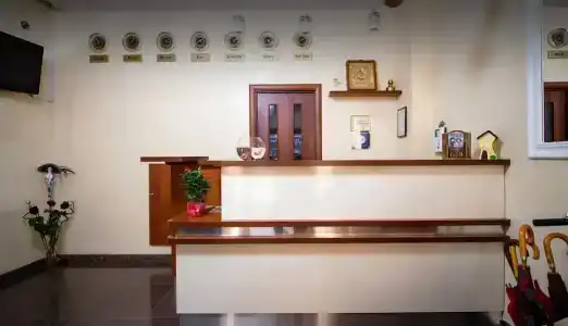 light & hub - 0