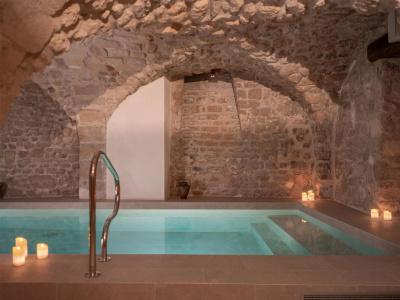 De Senlis - 14