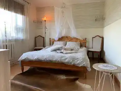 Mariett - 8