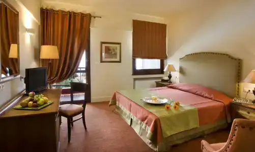 Xenia Palace Portaria - 1