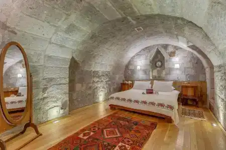 Taskonaklar - 150