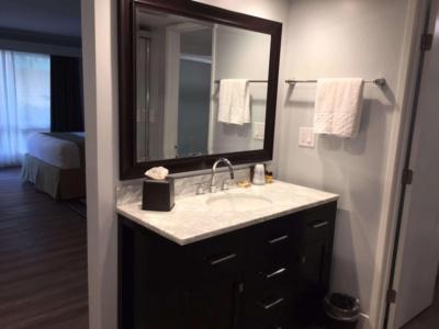 Best Western Plus Inn-by-the-Sea - 9