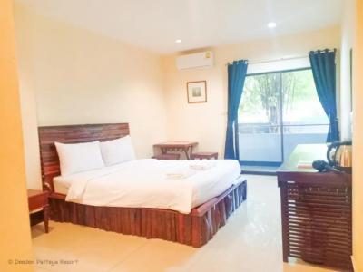 Deeden Pattaya Resort - 72