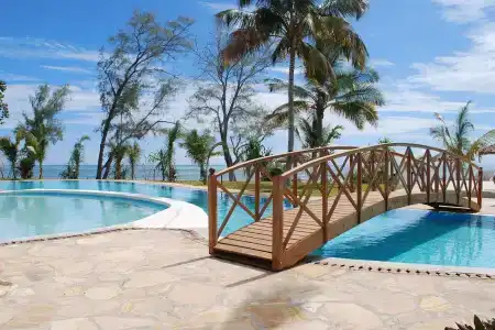 Uroa Bay Beach - 22