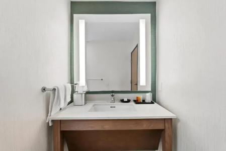 Royal Palace Westwood - 48