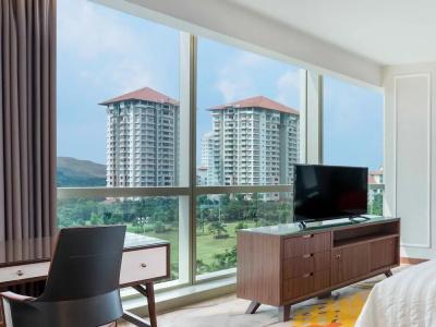 Le Meridien - 95