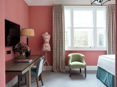Charlotte Street, Firmdales - 24