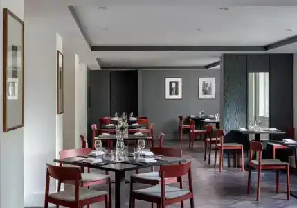 Salisbury Green & Bistro - 18