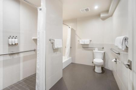 Best Western Plus Dragon Gate Inn - 55