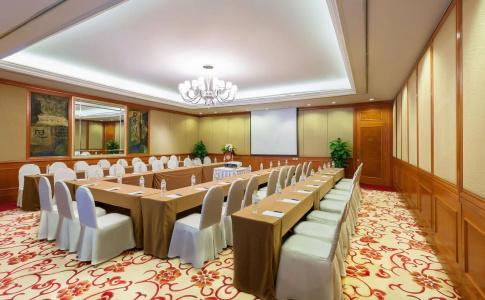 Sheraton Chengdu Lido - 9
