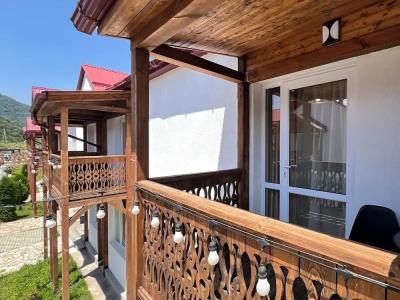 Motives Inn - 81