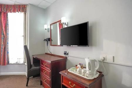 Comfort Inn Birmingham - 21