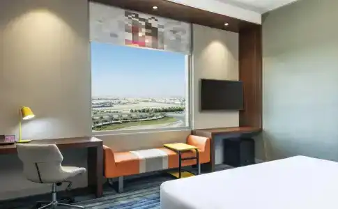 Aloft Dubai South - 13