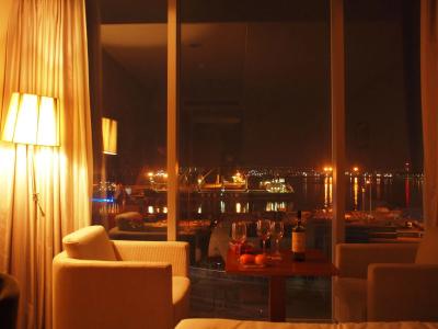 Best Western Harbor Park - 29