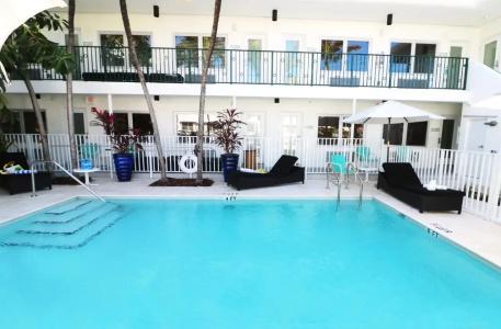 Seaside All Suites - 45