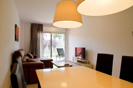 Rentalmar Paradise Family Apartment - 17