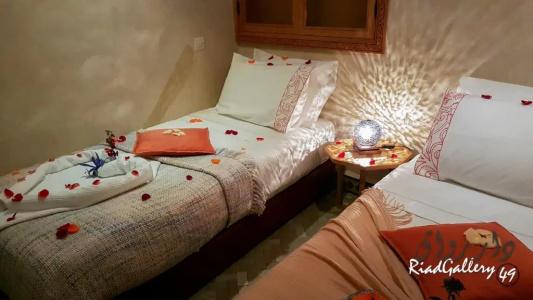 Riad Gallery 49 - 50