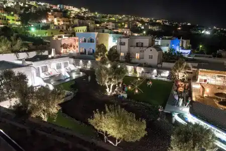 San Marino Suites by Calm Collection - 21