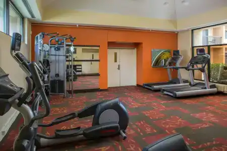 Courtyard By Marriott Baton Rouge Acadian Centre/Lsu Area - 17