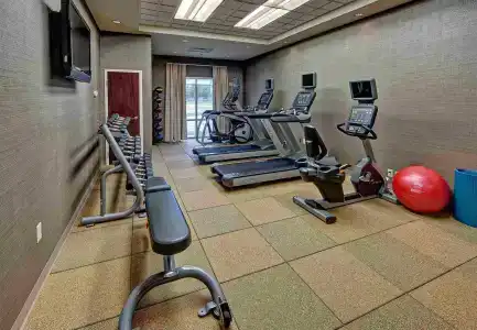 SpringHill Suites Old Dominion University - 23