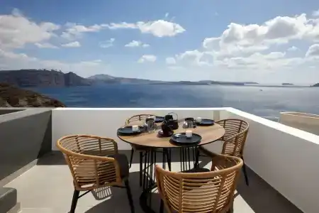 Allure Breeze Suites - 141