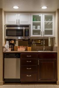 Coronado Beach Resort - 17