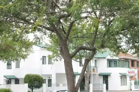 Greenlane Manor - 0