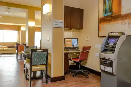 Hampton Inn Dallas-Irving-Las Colinas - 30